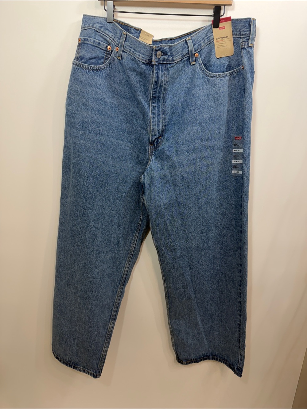 Levi’s men’s 578 baggy 100% cotton blue jeans size 42×30. NWT.